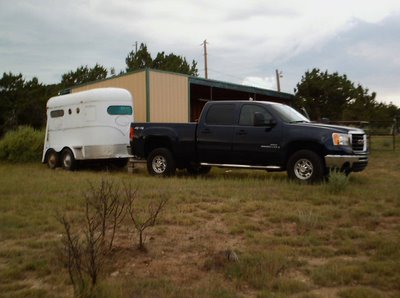 Horse trailer transportation service